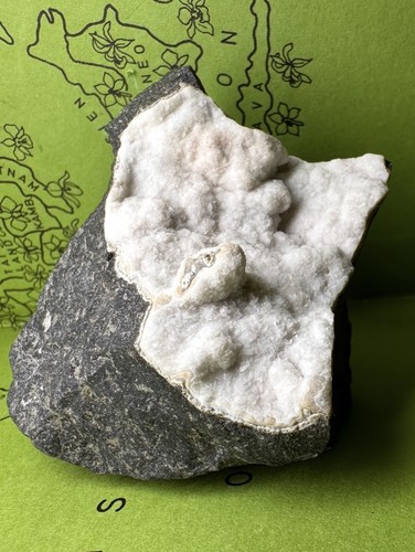 Aragonit auf matrix mineralien - aragonit,